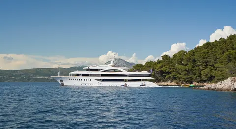 Aeterna Yacht Charter, photograph 9