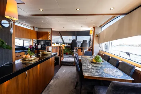 Aino Yacht Charter, photograph 10