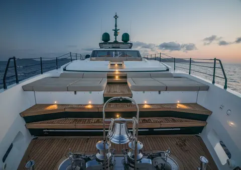 Alvium Yacht Charter, photograph 12
