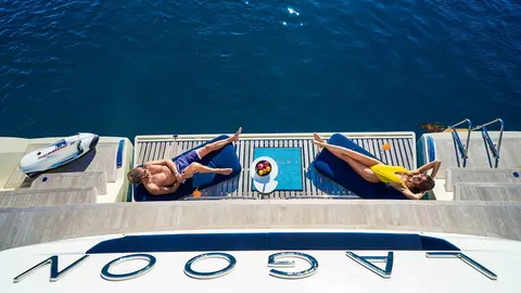Amada Mia Yacht Charter, photograph 10