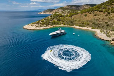 Antheya III Yacht Charter, photograph 5