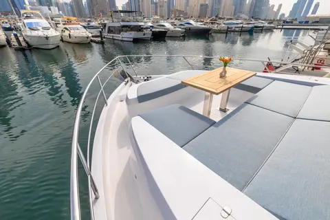 Apex Yacht Charter in Dubai, photograph 12