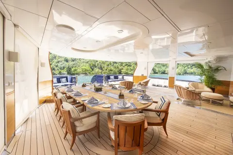 Arctic Yacht Charter, photograph 11