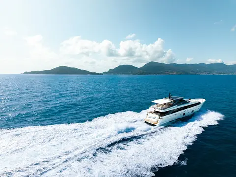 Aresya Yacht Charter, photograph 3