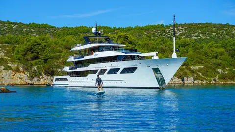 Argo Yacht Charter, photograph 5