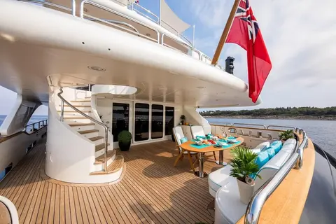 Arthur's Way Yacht Charter, photograph 5