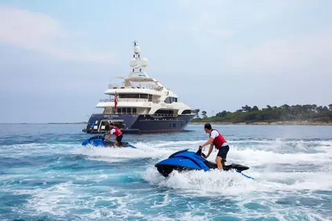 Arthur's Way Yacht Charter, photograph 7