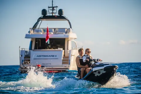 Astrimare II Yacht Charter, photograph 12