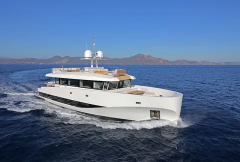 Athena I Yacht Charter, photograph 5