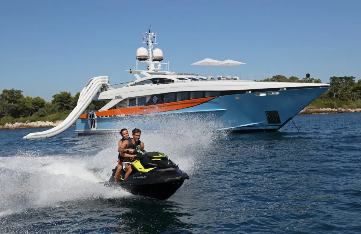 Aurelia Yacht Charter