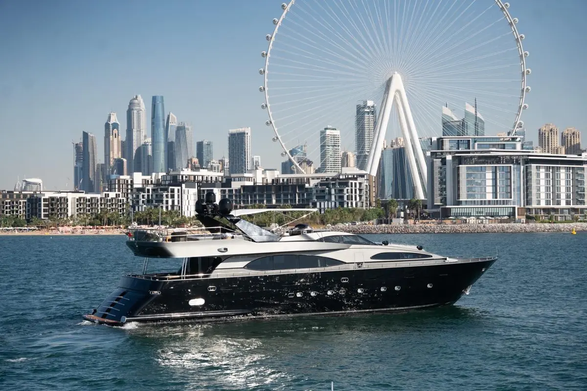 Azimut 100 Jumbo Yacht for Sale