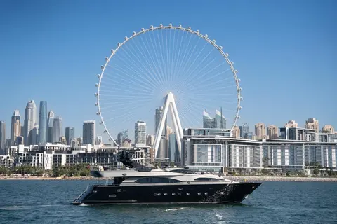 Azimut 100 Jumbo Yacht for Sale, photograph 2