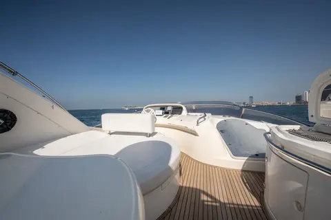 Azimut 68E Yacht for Sale, photograph 10