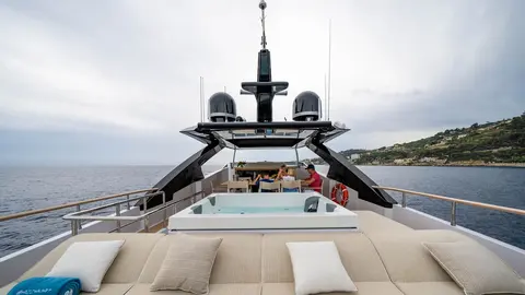 Baccarat Yacht Charter, photograph 8