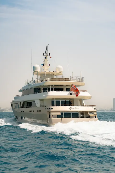 Behike Yacht Charter in Dubai, photograph 5