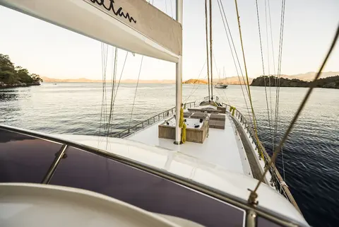 Belgin Sultan Yacht Charter, photograph 9