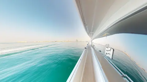 Bella III Yacht Charter in Dubai, photograph 10