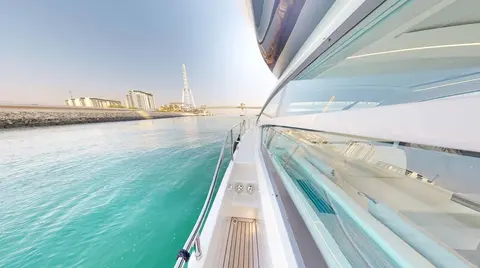 Bella V Yacht Charter in Dubai, photograph 10