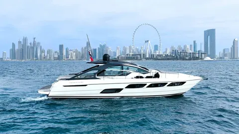 Bella V Yacht Charter in Dubai, photograph 3