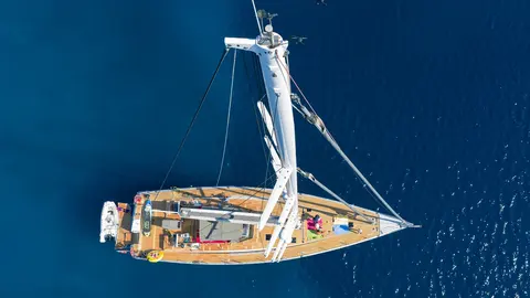 Bellkara Yacht Charter, photograph 6