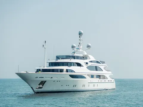 Benetti 56 Yacht Charter in Dubai, photograph 2