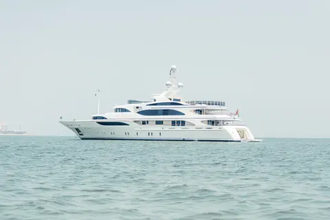 Benetti 56 Yacht Charter in Dubai, photograph 4