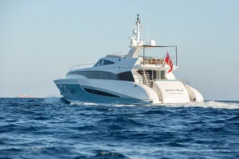 Benita Blue Yacht Charter, photograph 2