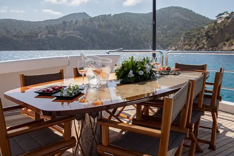 Benita Blue Yacht Charter, photograph 9