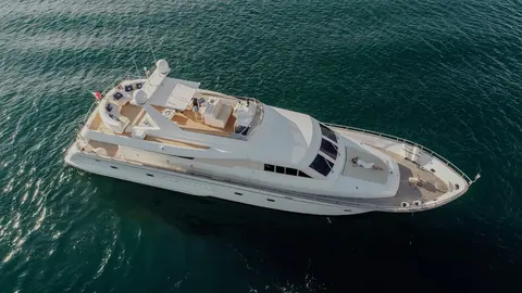Beyond Yacht Charter, photograph 2