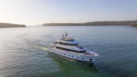 Bluestone Yacht Charter, photograph 3