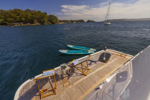 Bluestone Yacht Charter, photograph 6