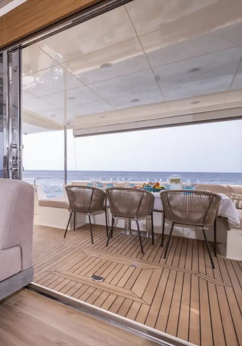Byscaine Yacht Charter, photograph 9
