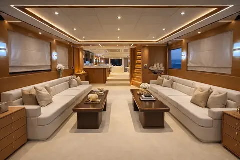 Carmen Yacht Charter in Dubai, photograph 8