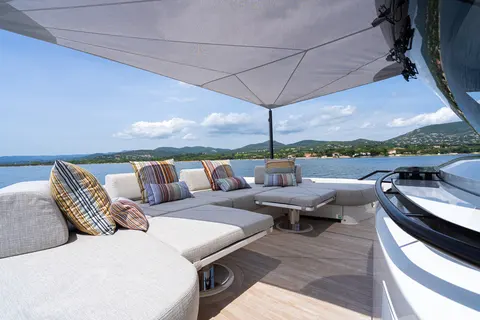 CC Yacht Charter, photograph 6