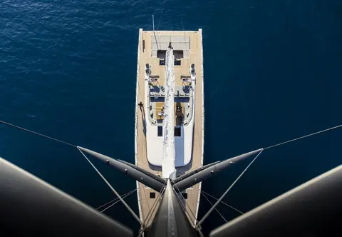 Cefea Yacht Charter, photograph 3