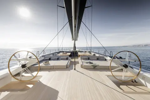 Cefea Yacht Charter, photograph 5