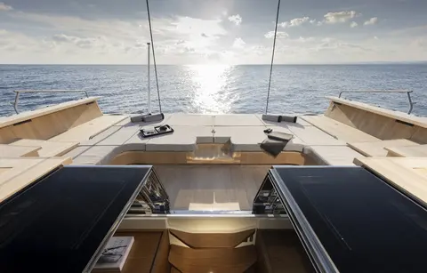Cefea Yacht Charter, photograph 7