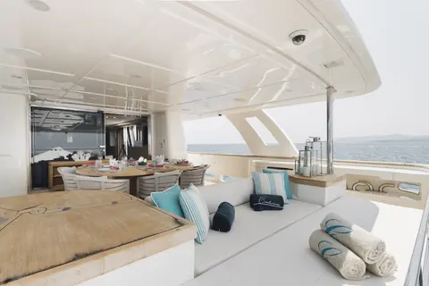 Centurion Yacht Charter, photograph 12
