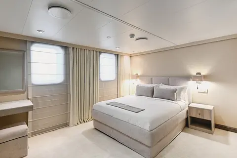 Chakra Yacht Charter, photograph 4