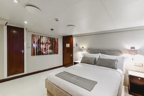 Chakra Yacht Charter, photograph 6