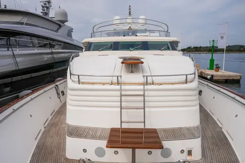 Conte Stefani Yacht Charter, photograph 11