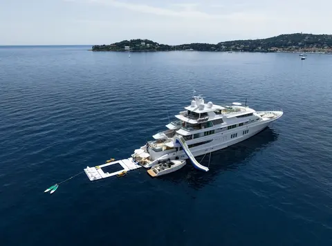 Coral Ocean Yacht Charter, photograph 2