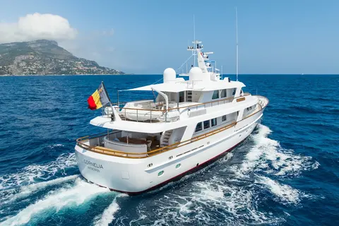 Cornelia Yacht Charter, photograph 3