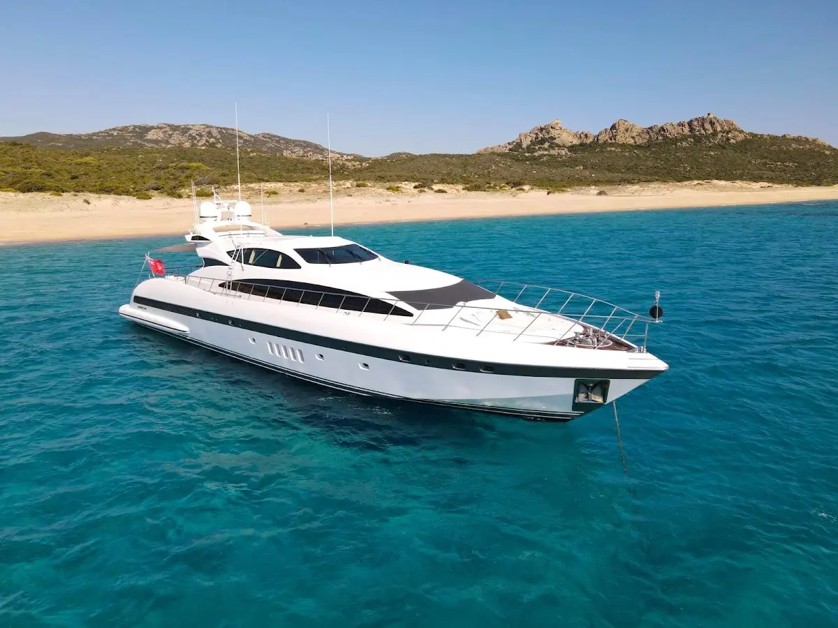 Daya Yacht Charter
