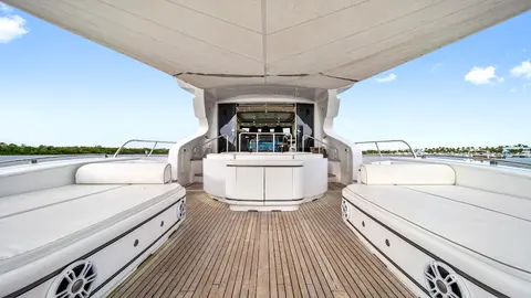 Daya Yacht Charter, photograph 9