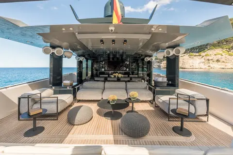 Dhamma II Yacht Charter, photograph 10