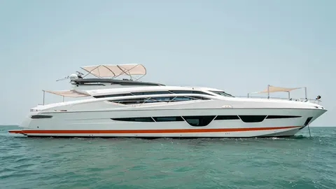 Dolce Vita Yacht Charter in Dubai, photograph 2