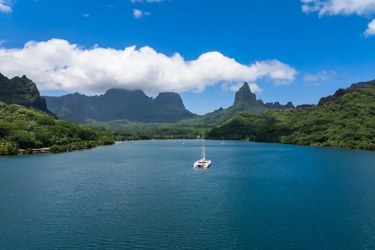 Douce France Yacht Charter