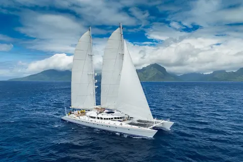 Douce France Yacht Charter, photograph 4
