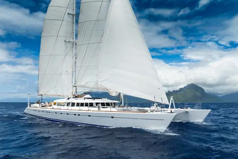 Douce France Yacht Charter, photograph 5